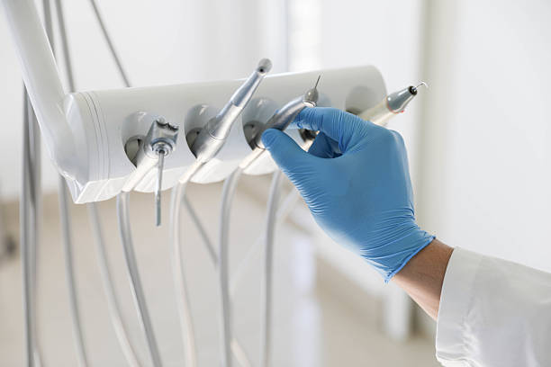 Professional Tooth Extraction technician working in Kilgore, TX